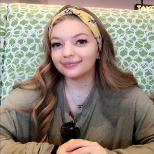 Meet your Posher, Marissa